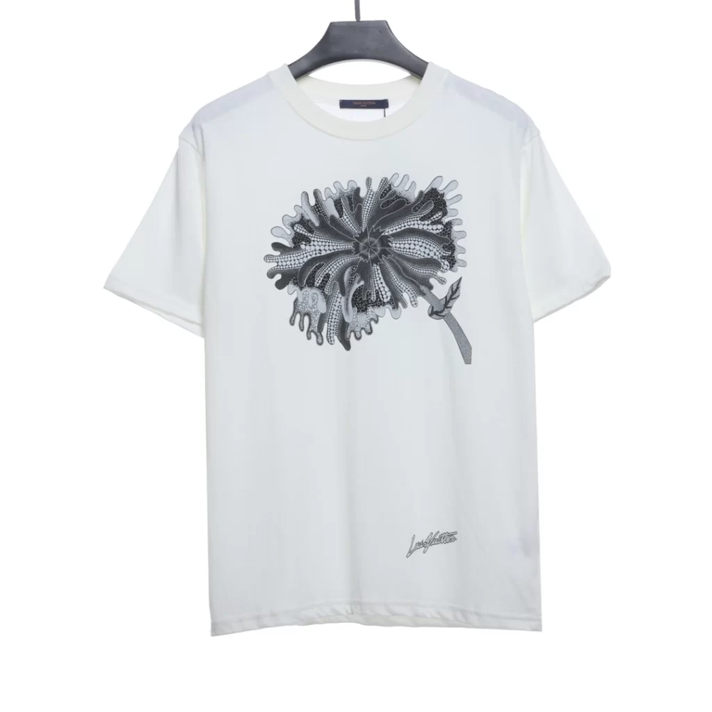Psychedelic flower print pullover T-shirts